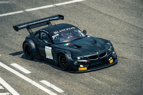 Lots Of Bmw Z4 Gt3 Racing Cars Go Up For Sale