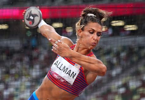 olympics valarie allman wins 1st u s track gold in discus yahoo sports