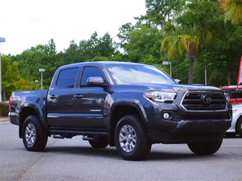 Pre Owned 2018 Toyota Tacoma Sr5 Rwd 4d Double Cab