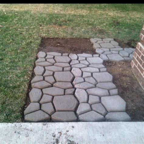 Concrete Cobblestone Walkway Inexpensive But Time Consuming Way To
