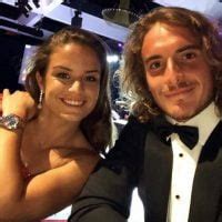 Anyway, we wish him good luck and would be there to give you details if he introduces you to his girlfriend. Stefanos Tsitsipas' Girlfriend Maria Sakkari?