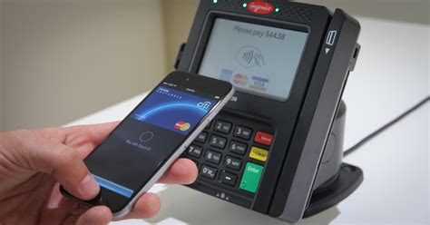 Employees with the job title cashier make the most with an average hourly rate of $10.74, while …read more. With Apple Pay, tech giant bets big on mobile payments