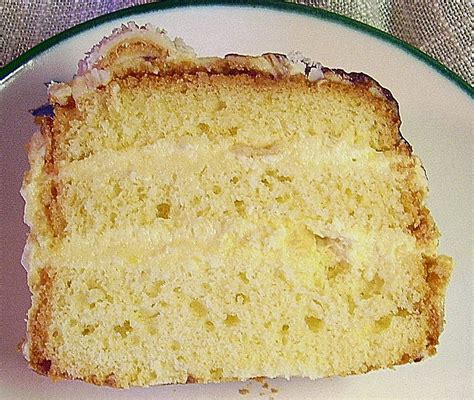 Butterkekse zubereitung ein halbes glas milch mit eigelben, mehl und maisstärke verrühren. Eierlikör - Raffaello Kuchen (Rezept mit Bild) von mima53 ...