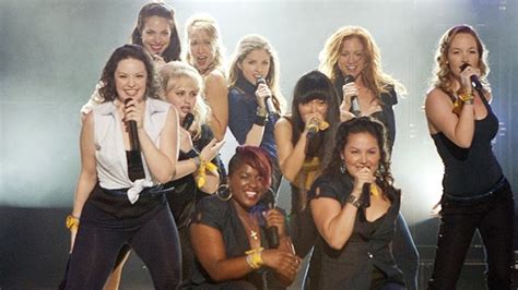 Pitch Perfect Cast Talks Karaoke Malaria And Their Hot Literally