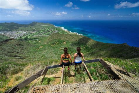 koko head hike koko crater trail and stairs on oahu hawaii