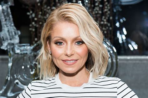 Kelly Ripa Is Opening Up About Her Struggles With Social Anxiety