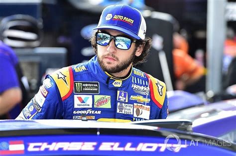 Chase Elliott Says Moving To No 9 Next Season Was A No Brainer