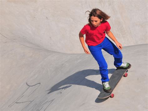Best Skateboards For Kids Teaching Children Endurance Perseverance