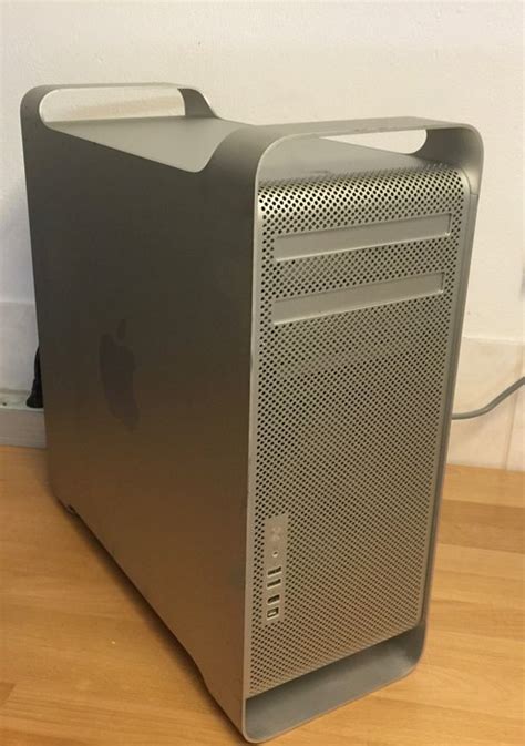 Apple Mac Pro 8 Core 28 Ghz Intel Xeon 8 Gb Ecc Ram Catawiki