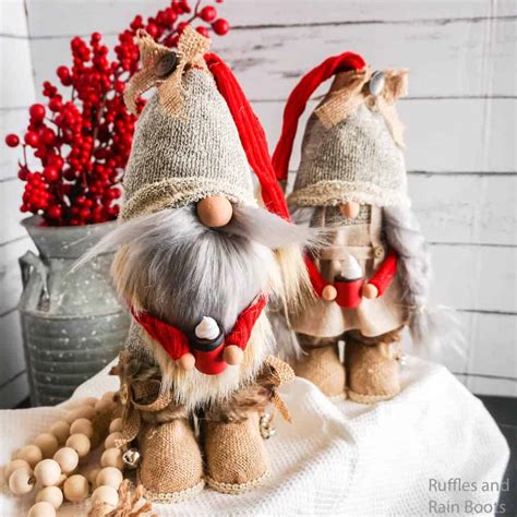 These Diy Farmhouse Gnomes With Boots From Socks Are Cute