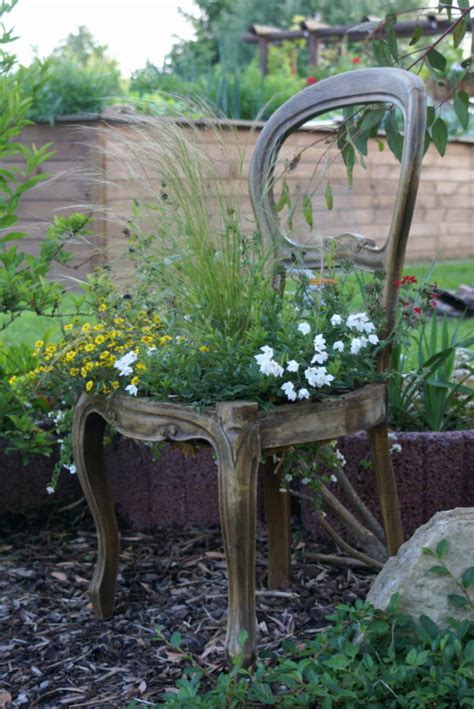 Der uns inspiriert und erinnerungen trägt heimat und fernweh zugleich gärten sind so vielschichtig wie wir menschen. Deko: Upcycling im Garten - Mein schöner Garten