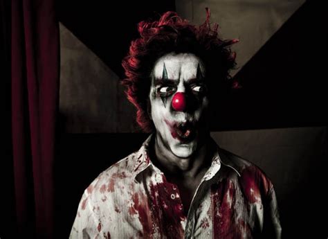 It Movie Jokers Dressing Up As Killer Clowns To Scare