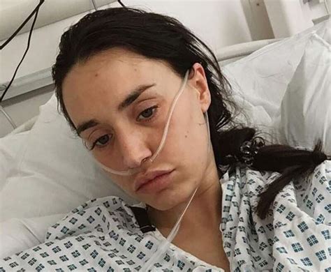 Pregnant Towie Star Clelia Theodorou Reveals She Has Broken Both Her Legs