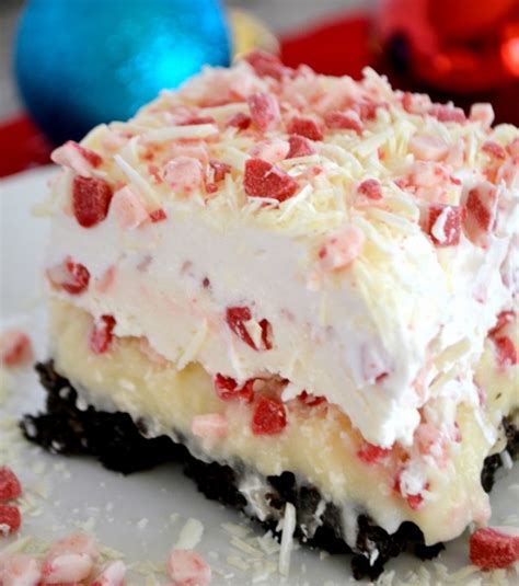 Berries, sugar, and butter fill the flaky homemade piecrusts for a quintessential summer dessert. Peppermint Dream Dessert | KeepRecipes: Your Universal ...