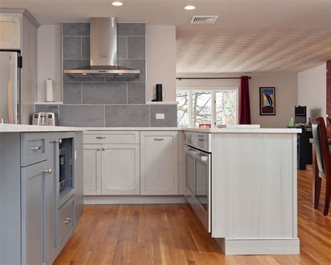 Jamaica Plain Kitchen Remodel - Modern - Kitchen - Boston - by New