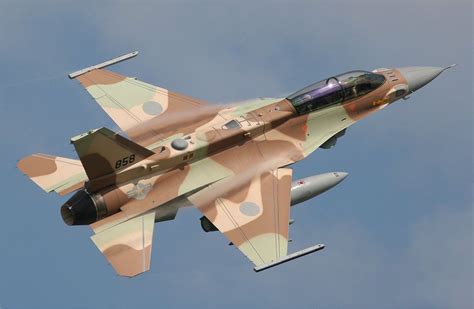 Na Caixa O Israelense F 16 Sufa Tempestade Kinetic 148 Page