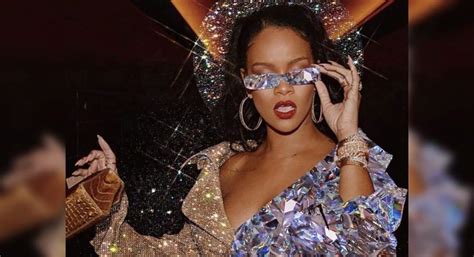 A Peek At Rihannas Fenty Beauty House Aka An Aesthetic Haven For Tiktoks Beauty Influencers