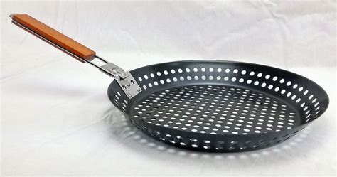 Outdoor Grill Pan With Holes Great Grilling Made Easy