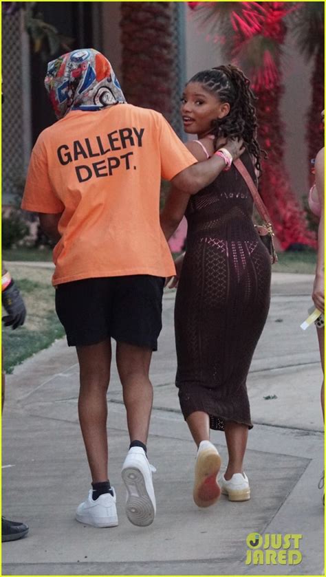 Halle Bailey Hangs Out With Boyfriend Ddg At A Coachella Party Photo