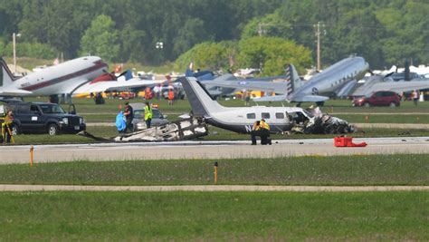 Plane Crashes At Eaa Passengers Injured