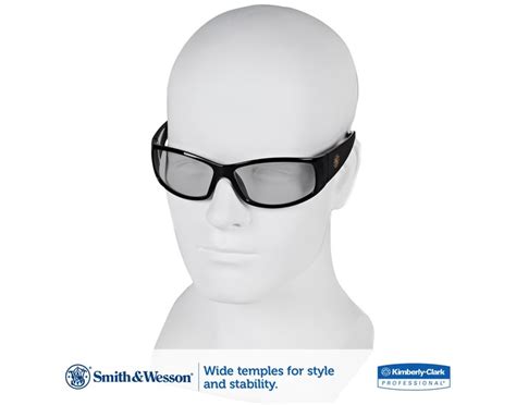 smith and wesson elite standard safety glasses 21306 black frame