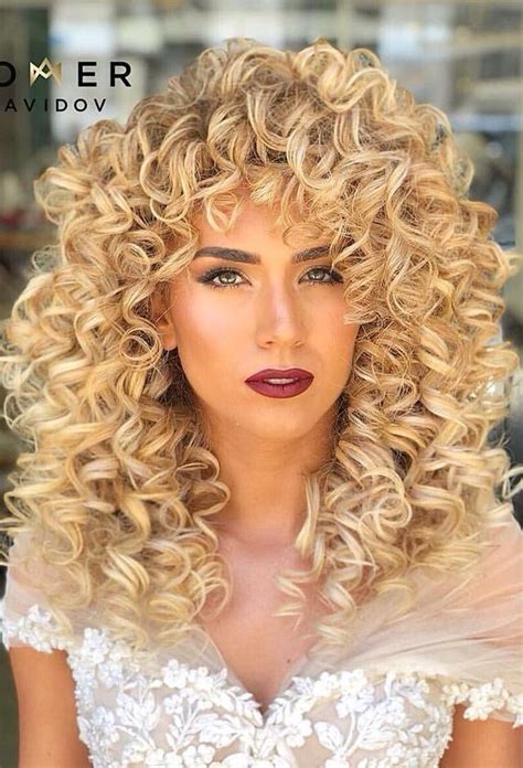 Pin By Sahenshah On Sexy Hairstyles Long Hair Styles Beautiful Curly