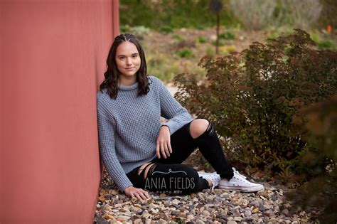 Graces Fall Senior Session At Devils Lake Senior Photographer