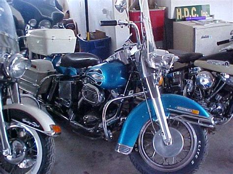 Purchased by the selling dealer 10 years ago, the bike is believed to have been refurbished by the previous owner. 1971 Harley-Davidson FLH Electra Glide for sale in Round ...