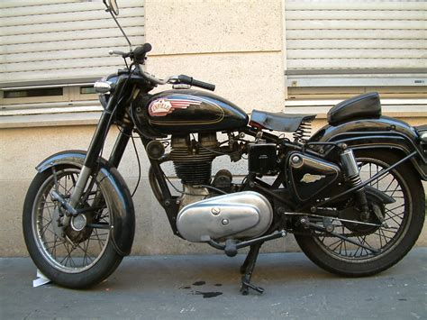 If a bullet has the big bolt running through the frame above the gearbox, it's an indian one, no matter what a seller might try to say. 1996 Royal Enfield Bullet 500 Army: pics, specs and ...