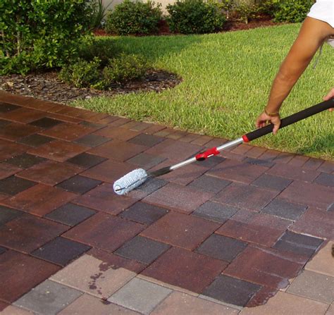 What are the ideal weather conditions for sealing? Paver Sealing | What Paver Sealer to Use?