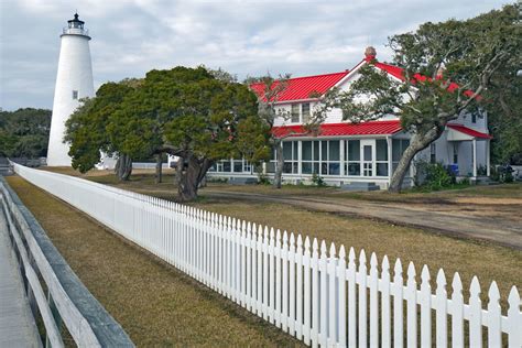 Ocracoke hotel on silver lake harbor! Ocracoke Island - OuterBanks.com