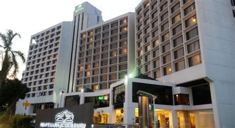 Otelin konumu hotel selesa johor bahru, johor bahru konaklamanızda, plaza pelangi ile birkaç dakika mesafede ve ksl city alışveriş merkezi yakınında sizi bekliyor. Mutiara Johor Bahru - Malaysia Hotels & Homestay Booking