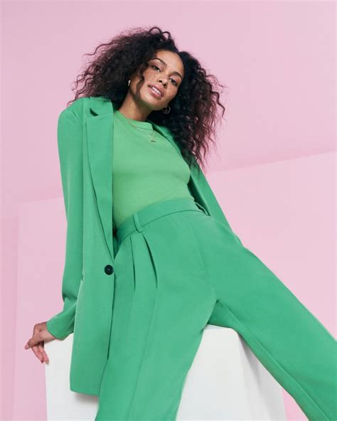 Tesco Fandf Selling Stunning Green Suit Perfect For St Patricks Day From