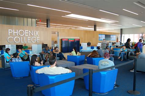 Inside Of The Hannelly Centers One Stop At Phoenix College Phoenix