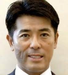 Jun 17, 2021 · 東京五輪に出場する野球日本代表「侍ジャパン」の稲葉篤紀監督（48）が都内で会見を行い、五輪内定24選手を発表。楽天・田中将大投手（32）も選出された。 稲葉篤紀のあざの原因と消えた(なくなった)のは何故か調べてみ ...