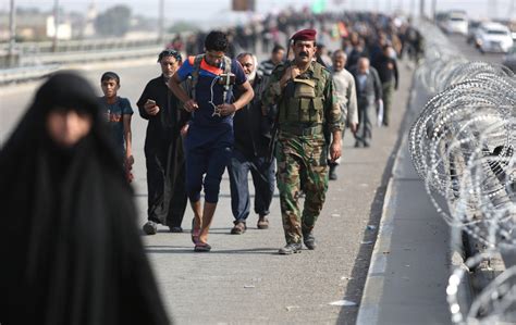 جعفر بن أبي طالب بن عبد المطلب الهاشمي القرشي المشهور بـجعفر الطيار، وذي الجناحين، هو صحابي وقائد مسلم، ومن السابقين الأولين إلى الإسلام، وهو ابنُ عم النبي محمد وأحدُ وزرائه لقوله: الشرطة العراقية لـCNN: مقتل 5 وإصابة 17 من الشيعة قبيل ...