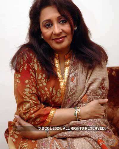 Marathi Actress Vandana Gupte Photos