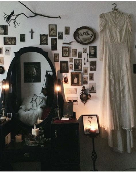 30 AMAZING LIVING ROOM WITH GOTH HOME DECORATIONS | Goth bedroom