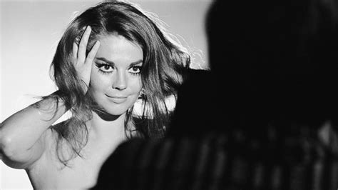 Natalie Wood In 15 Rare Photographs