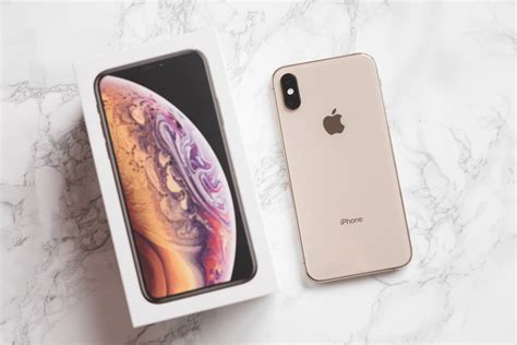 Apples New Iphone Xs Unboxing Comparison And First Impression