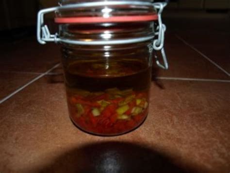 Chili - Knoblauch - Öl Rezept mit Bild
