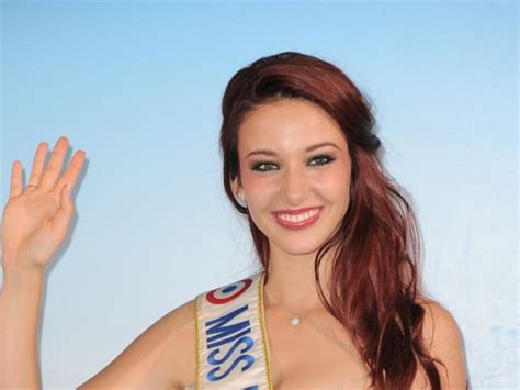 Delphine Wespiser Miss France Nira Pas Au Concours De Miss Univers