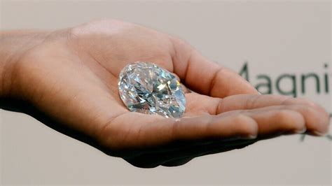 Two Giant Diamonds To Go Under The Hammer Sbs News