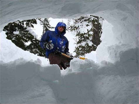 Building Snow Caves Cave Entrance Winter Camping Cave Entrance