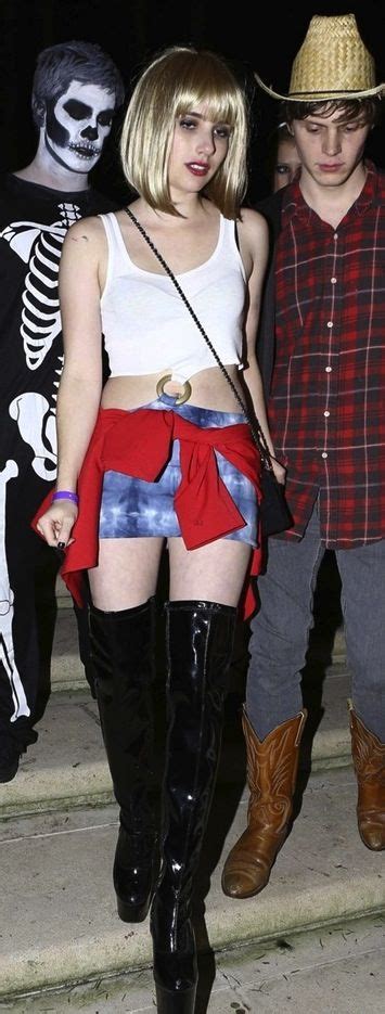 Emma Roberts As Pretty Woman For Halloween Celebrity Costumes