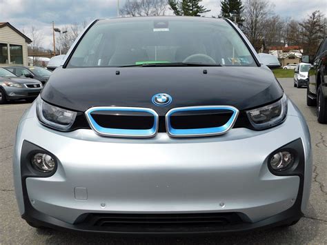 The bmw i3 may have promised the driving fun associated with the brand, but we found it didn't quite deliver. 2014 BMW i3-ECE Motors used hatchback electric car