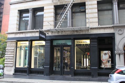 Chanel 139 Spring St New York Ny 10012 On 4urspace Retail Profile