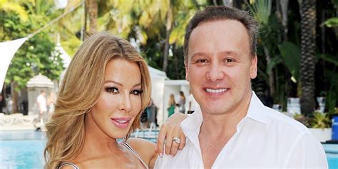 Rhom The Pygmalion Complex Between Lenny And Lisa Hochstein Explained