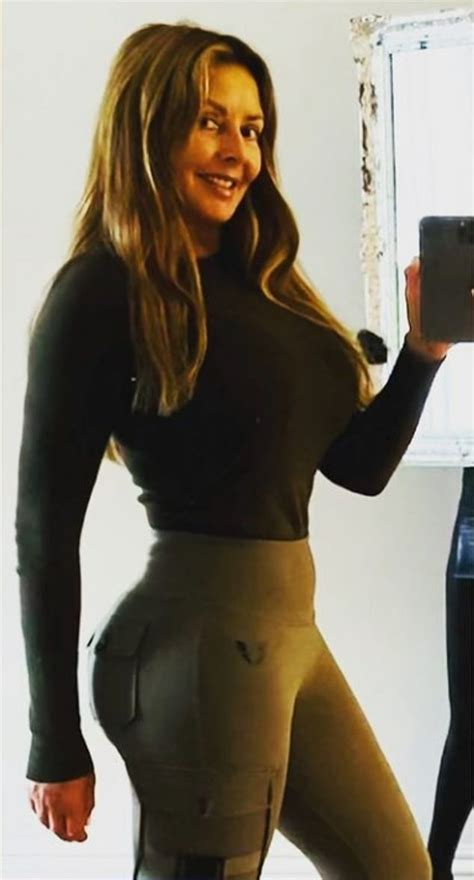 Carol Vorderman 60 Puts Her Incredible Physique On Display In Figure