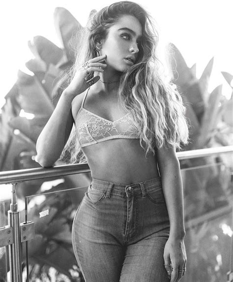 Free Sommer Ray Sexy Pictures 69 Pics Pictures Sexy